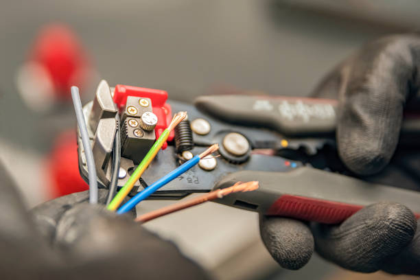 Best Affordable Electrician  in Bellevle, IL